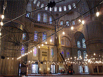 A l'intérieur de la Mosquée Bleue