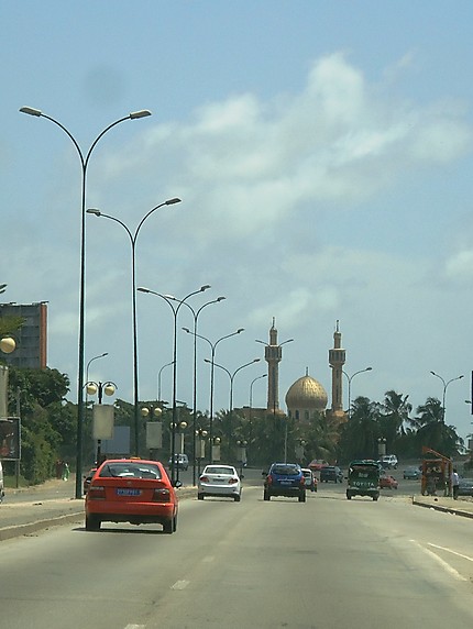 Le pont et la mosquée