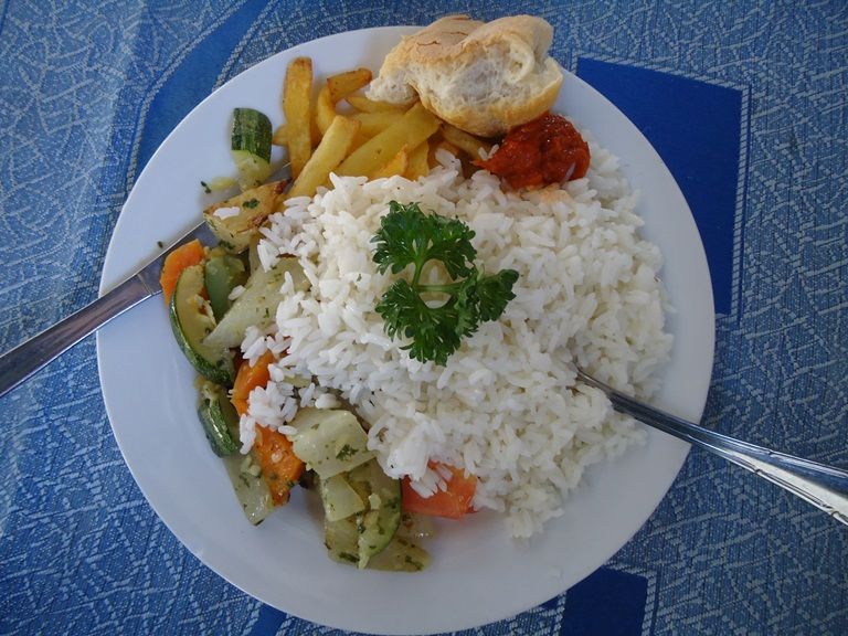 Plat végétarien à Grand-Bassam