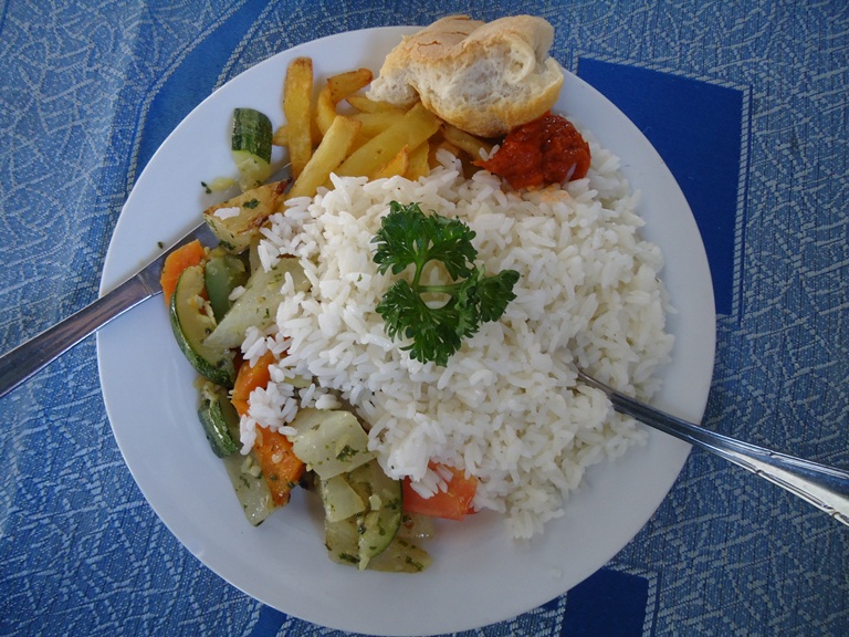 Plat végétarien à Grand-Bassam Plat végétarien à Grand-Bassam