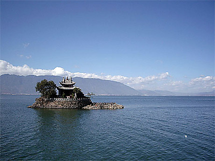 Monastère sur l'Erhai Hu