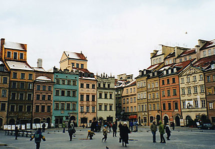 La place de Varsavia