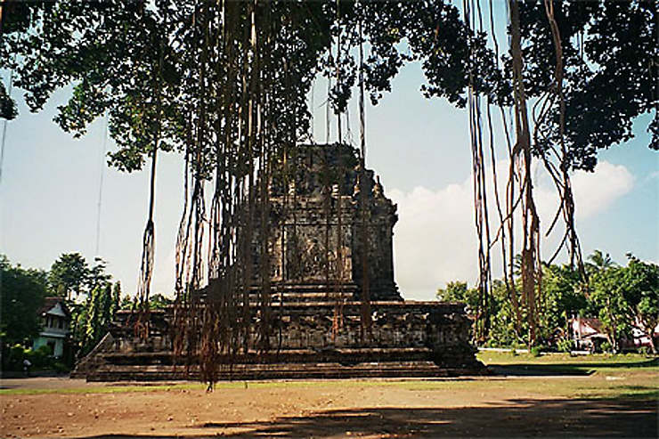 Temple de Mendut (Candi Mendut) - breizh da viken
