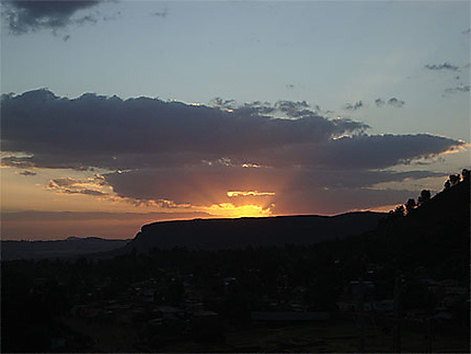 Coucher de soleil à Axoum