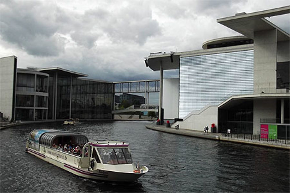 Marie-Elisabeth-Lüders-Haus