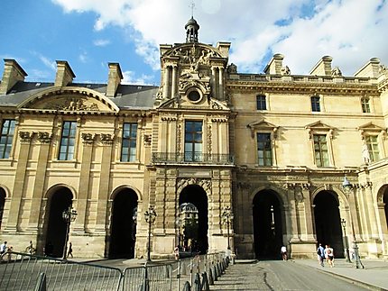 Les Guichets du Louvre 