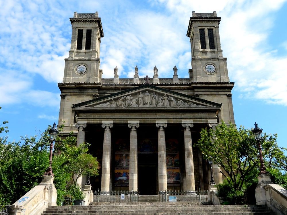 Façade de l'église st Vincent de Paul