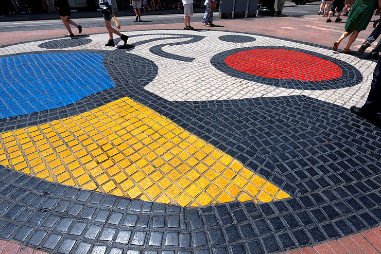 Miró vous souhaite la bienvenue à Barcelone…