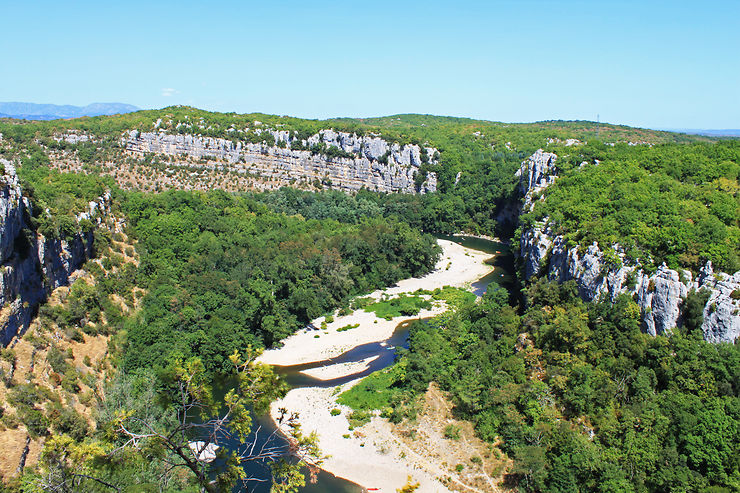 Le vallon du Chassezac, calcaire et soleil - Ardèche (Rhône-Alpes)