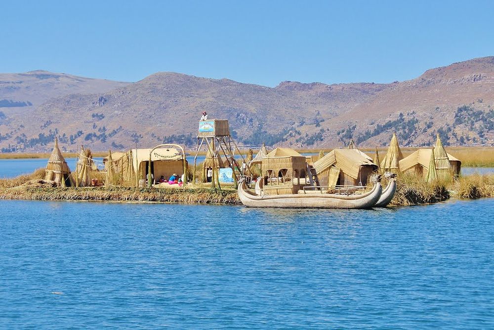 Iles flottantes d'Uros 