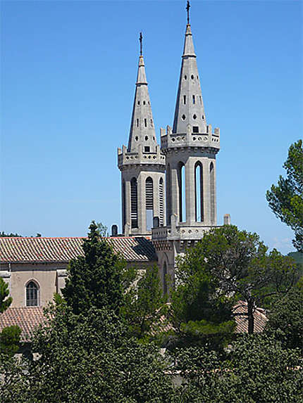 Abbaye de St Michel de Frigolet les clochers