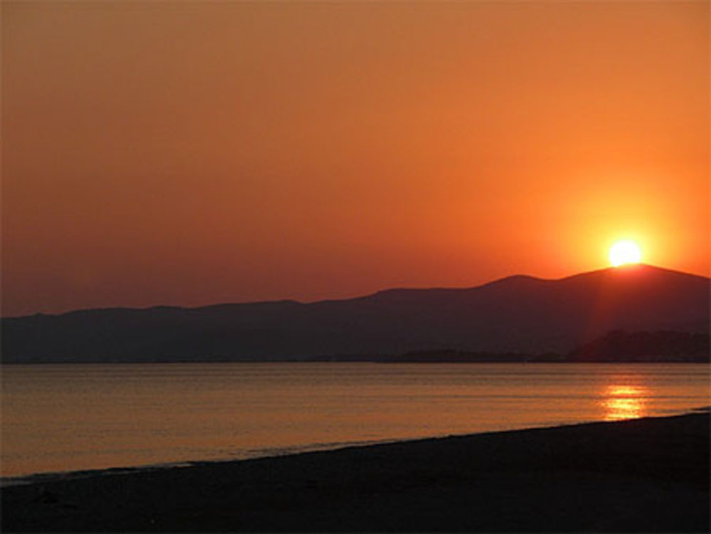 Coucher de soleil sur la mer égée