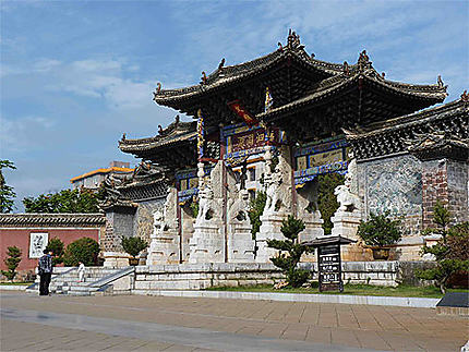 Porte d'entrée au Temple de Confucius 