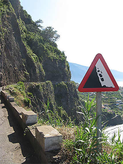 Tronçon de route nord pour Ponta Delgada