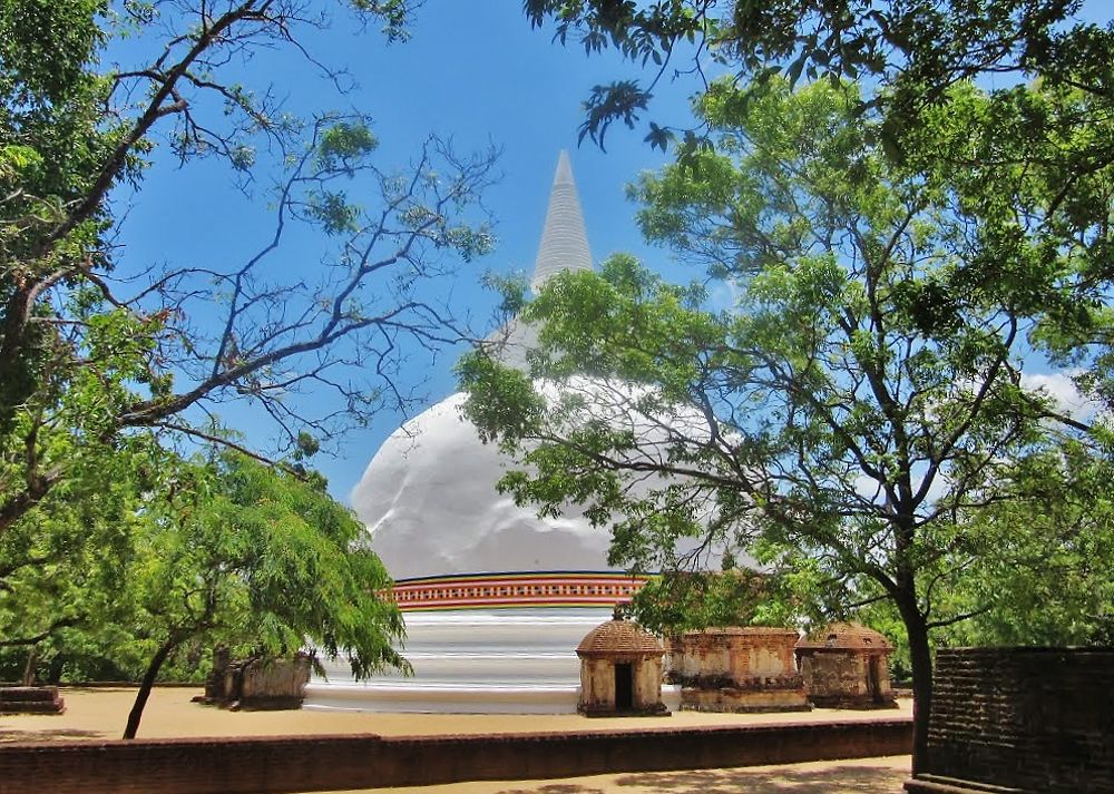 Vihara Lankatilaka