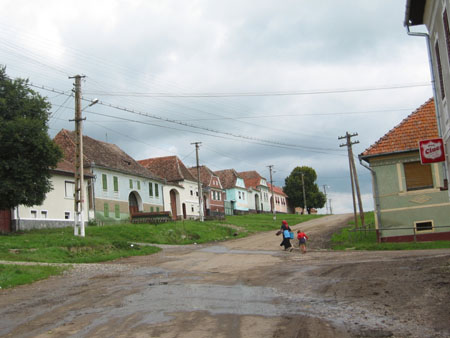 Rue presque déserte Rue presque déserte