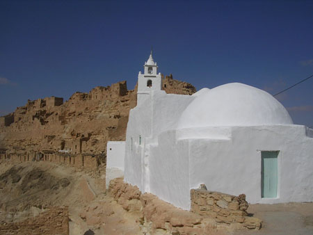 Petit village du sud tunisien Petit village du sud tunisien