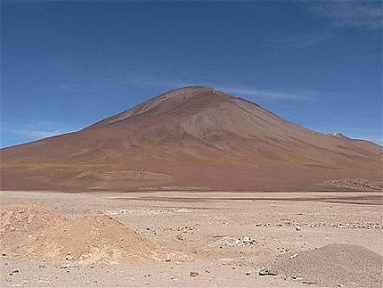 Volcan à la frontière chilo-bolivienne