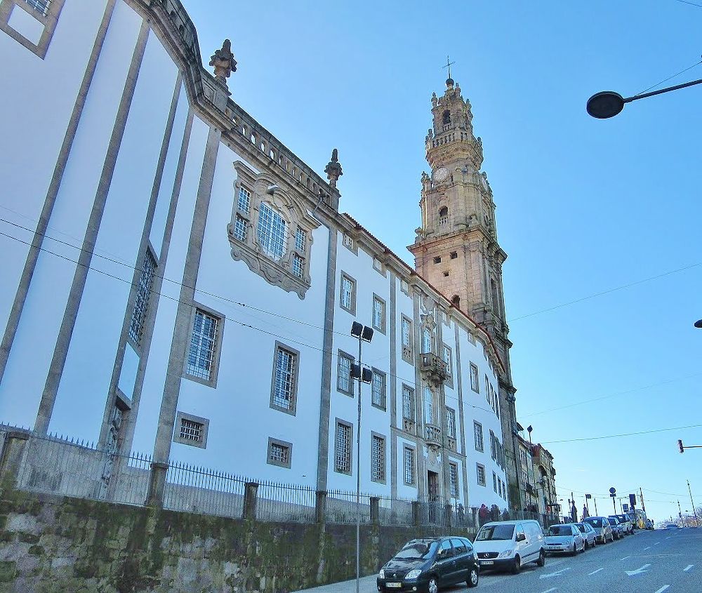 Porto - Eglise et tour des Clercs