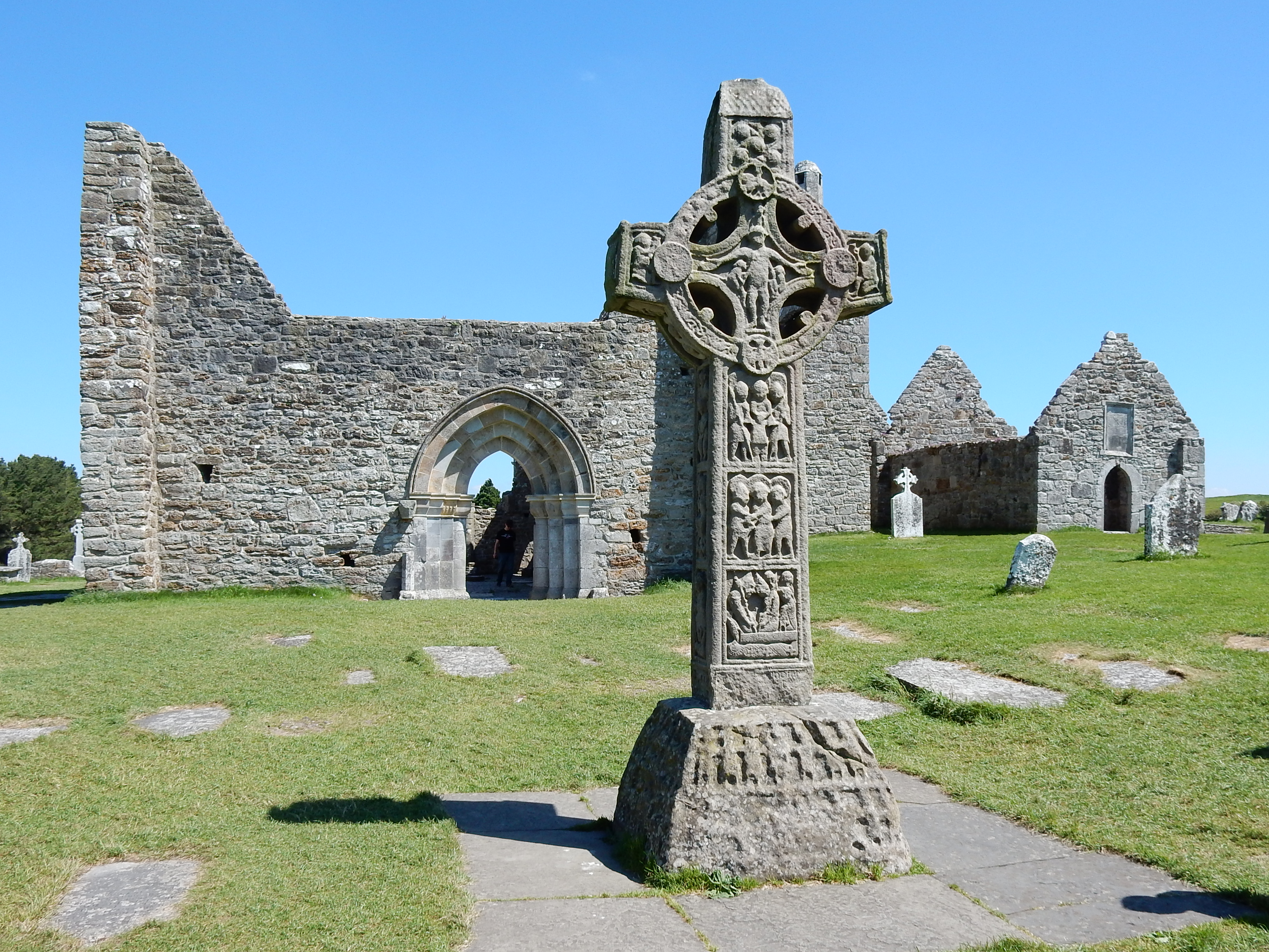 Monastère de Clonmacnoise Monastère de Clonmacnoise