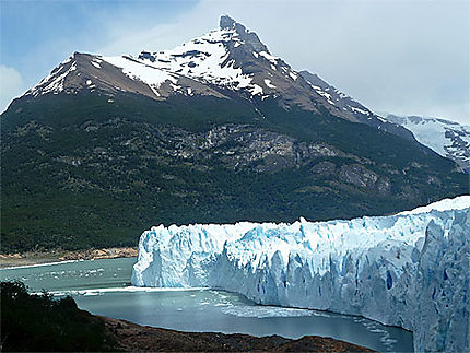 Glacier et montagne