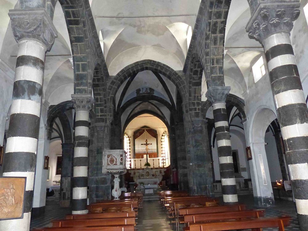 Intérieur de l'Eglise Saint André XIIIe - Levanto