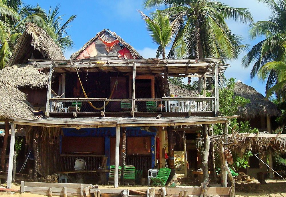 Cabane sur la plage