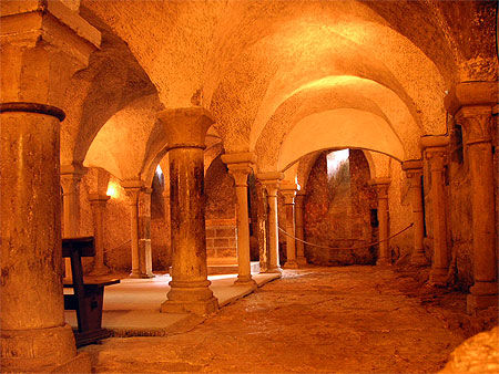 Crypte de la basilique de Vézelay