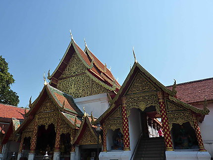 Pointes du Wat Doi Suthep