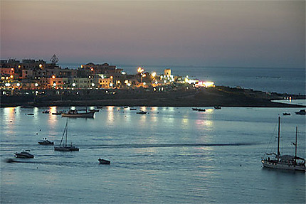Salina Bay au crépuscule