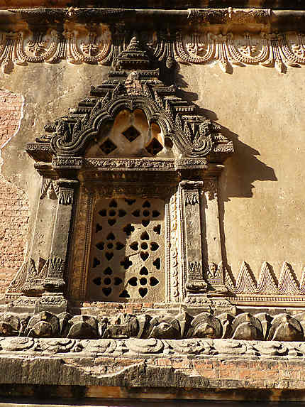 Fenêtre du temple Guby Auk Gye