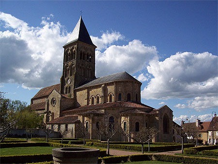 L'Eglise de Saint-Menoux