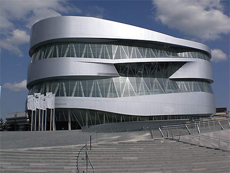 Musée Mercedes à Stuttgart