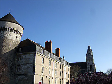 Château de Tours et cathédrale