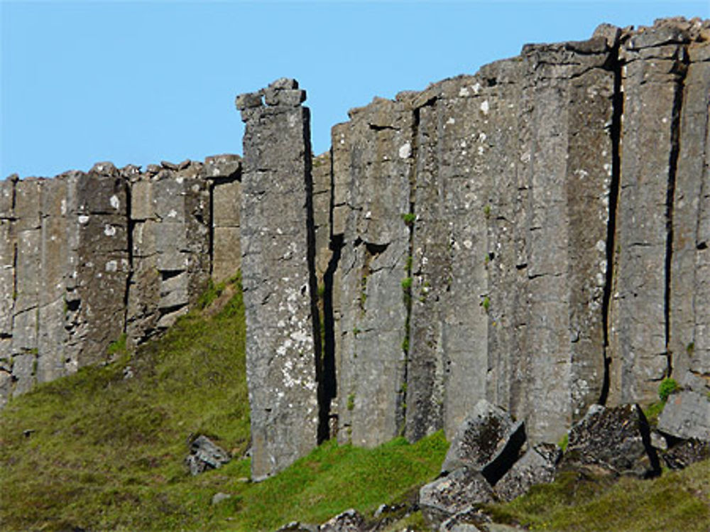 Orgues basaltiques de Ytri-Raudamelur