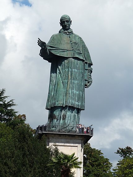 Statue de San Carlo
