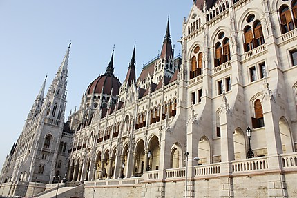 Parlement de Budapest, le soir