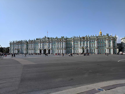 Immense place de Saint-Pétersbourg