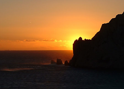 Mistral et coucher de soleil sur l'ile Maire