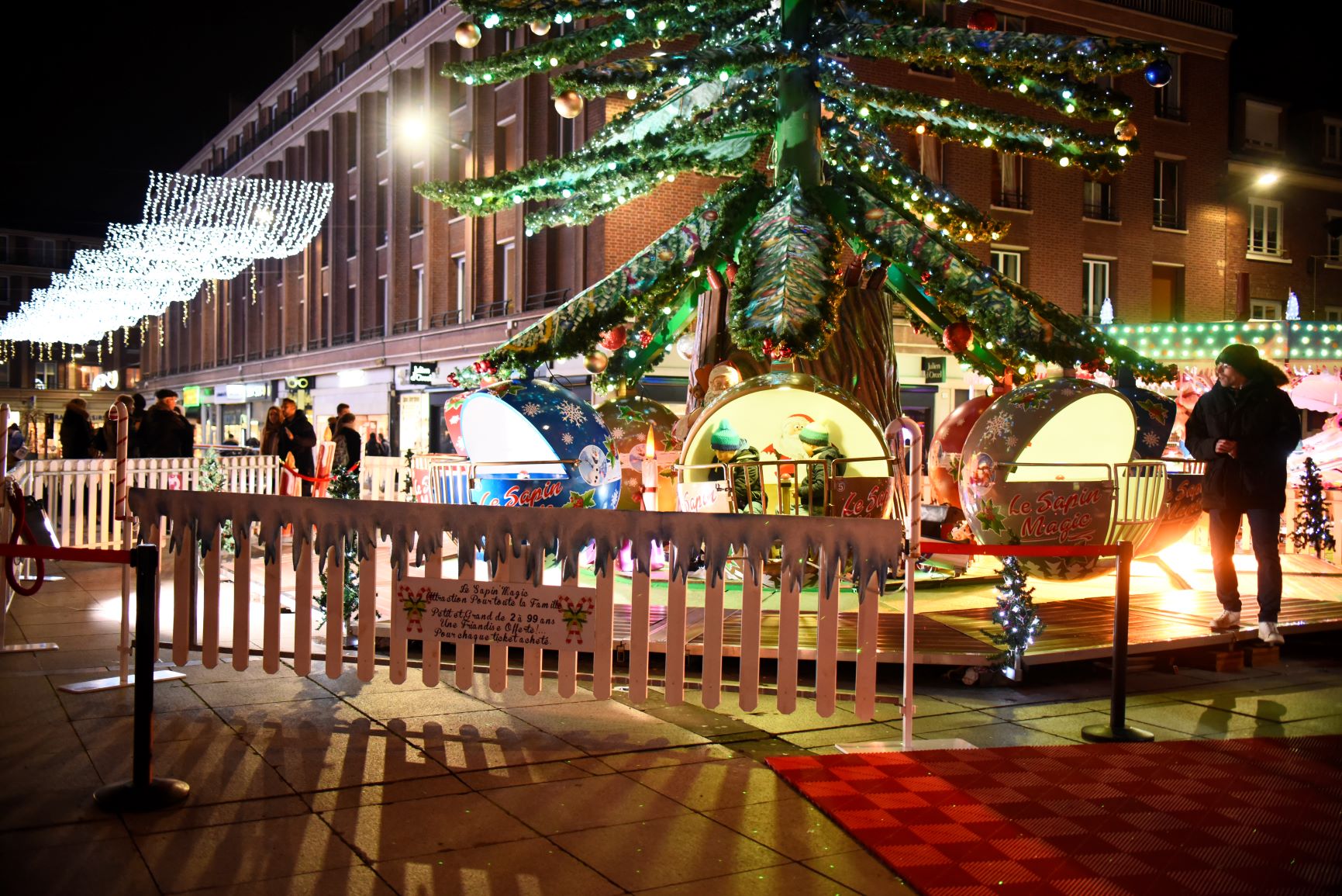 Marché de Noël à Amiens  Agenda Picardie  Routard.com