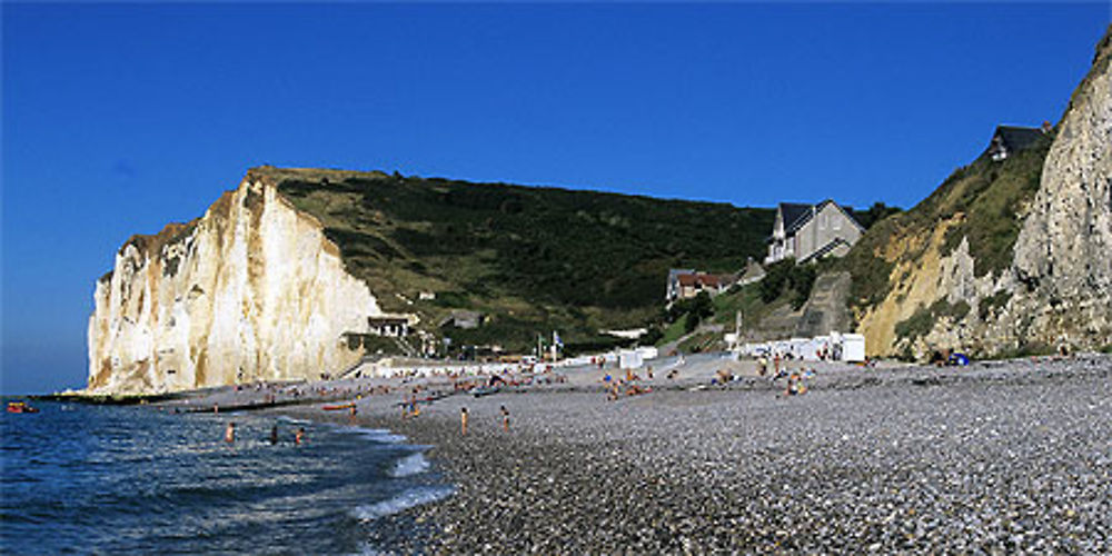 Plage et falaise, Les Petites Dalles