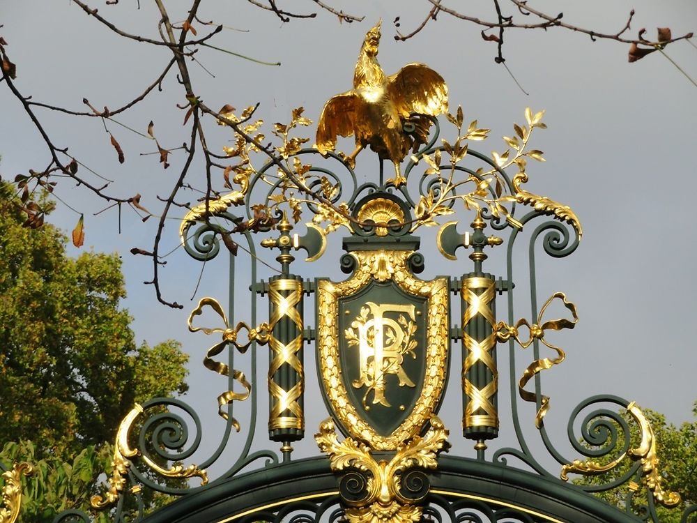 La grille du Coq à l'Élysée