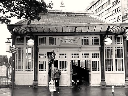 Station RER Port Royal