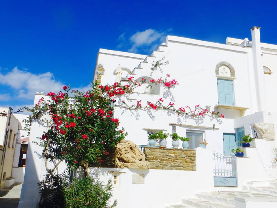 Pyrgos sur l'île de Tinos Pyrgos sur l'île de Tinos
