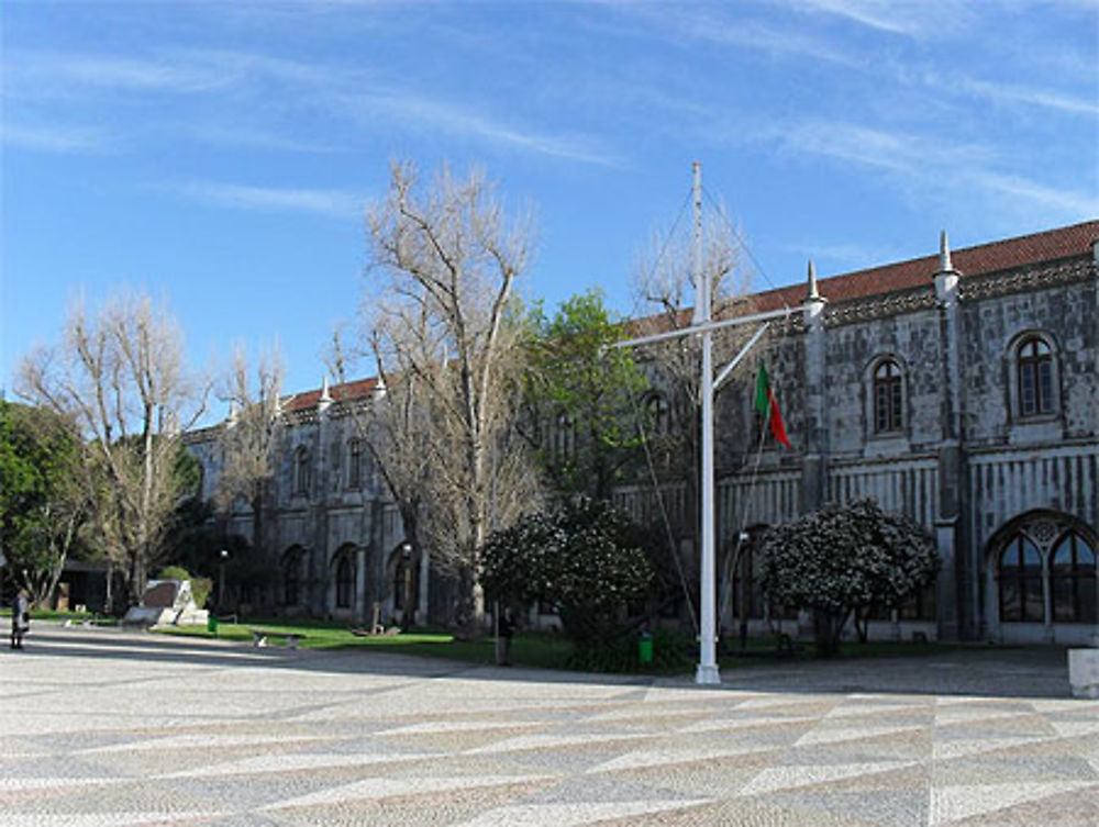 Entrée du Musée de la Marine