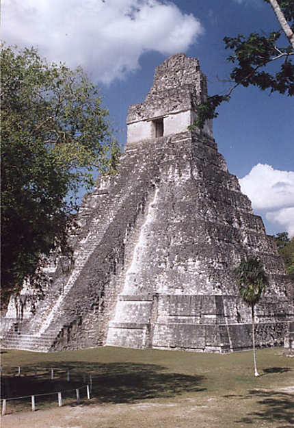 Temple à Tikal