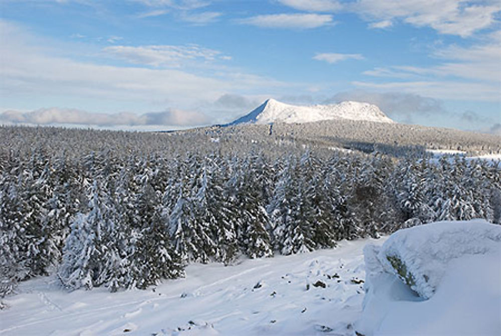 Le Mont Mezenc sous la neige