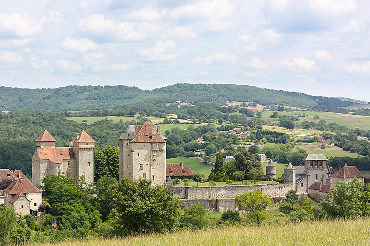 Les trois châteaux de Curemonte (Corrèze) 