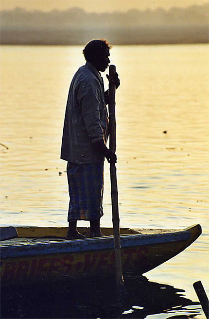 Batelier sur le Gange