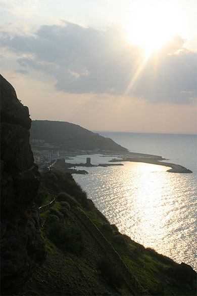 Début de soirée sur Castelsardo Début de soirée sur Castelsardo